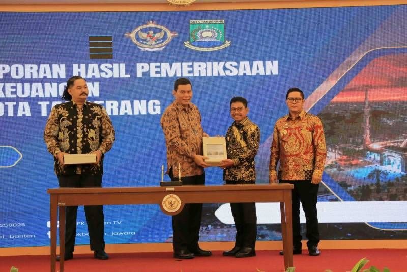Pemkot Tangerang Raih WTP dari BPK 18 Kali beruntun, Sebut jadi Bukti Nyata Jadi Pemda Si Paling Transparan 10 Pemkot Tangerang Raih WTP dari BPK 18 Kali beruntun, Sebut jadi Bukti Nyata Jadi Pemda Si Paling Transparan