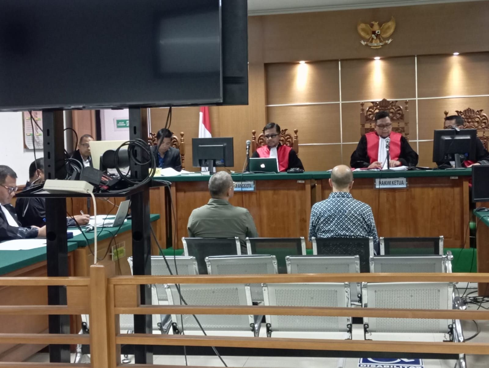 KPK Dakwa Tiga Pengusaha Rugikan Negara Rp282 Miliar, Korupsi Pengadaan Proyek Fiktif di Anak Perusahaan Telkom 7 KPK Dakwa Tiga Pengusaha Rugikan Negara Rp282 Miliar, Korupsi Pengadaan Proyek Fiktif di Anak Perusahaan Telkom