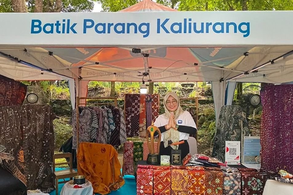 Kolaborasi BRI dan UMKM Lokal: Batik Parang Kaliurang Tampil sebagai Produk Unggulan