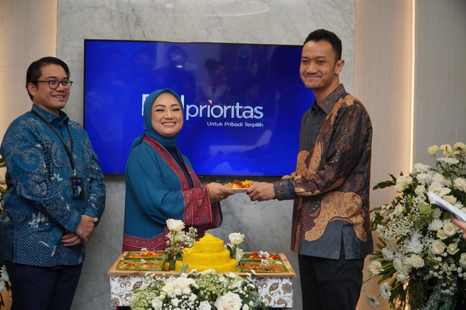 BRI Resmikan Sentra Layanan Prioritas di Cirebon, Perluas Jangkauan Layanan Premium hingga 43 Lokasi di Seluruh Indonesia