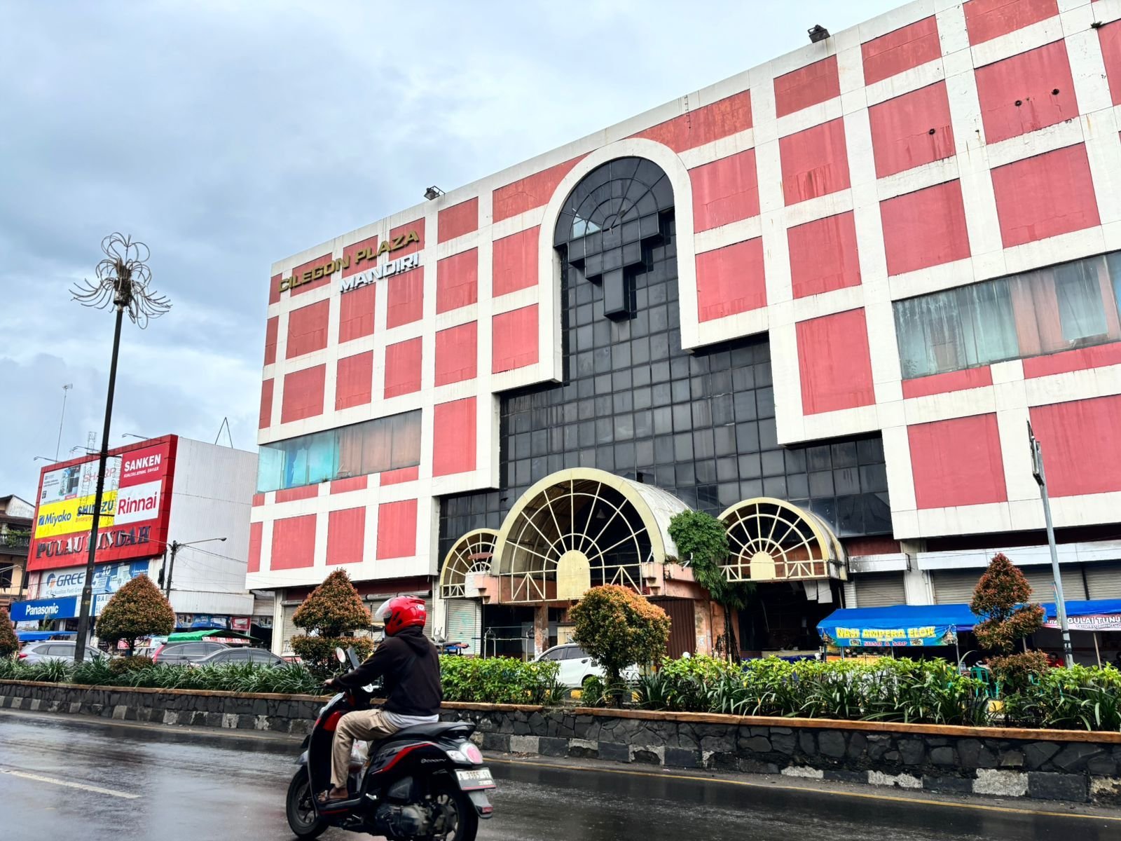 Rencana Pemanfaatan Aset Matahari Lama Cilegon Masih Abu-abu 2 Rencana Pemanfaatan Aset Matahari Lama Cilegon Masih Abu-abu