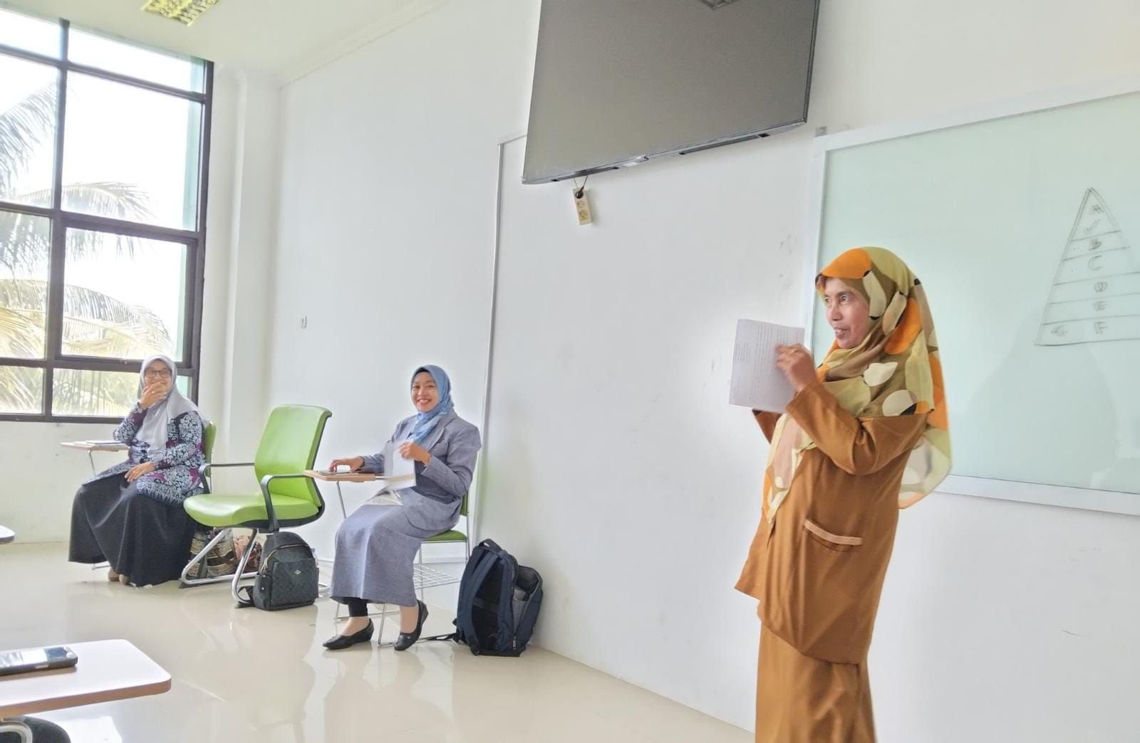 Dari TPN XII IGI Kota Serang, Kepala SD Negeri Sadah Luda Sofiah Ungkap Pentingnya Adaptasi Pendidik dengan Teknologi