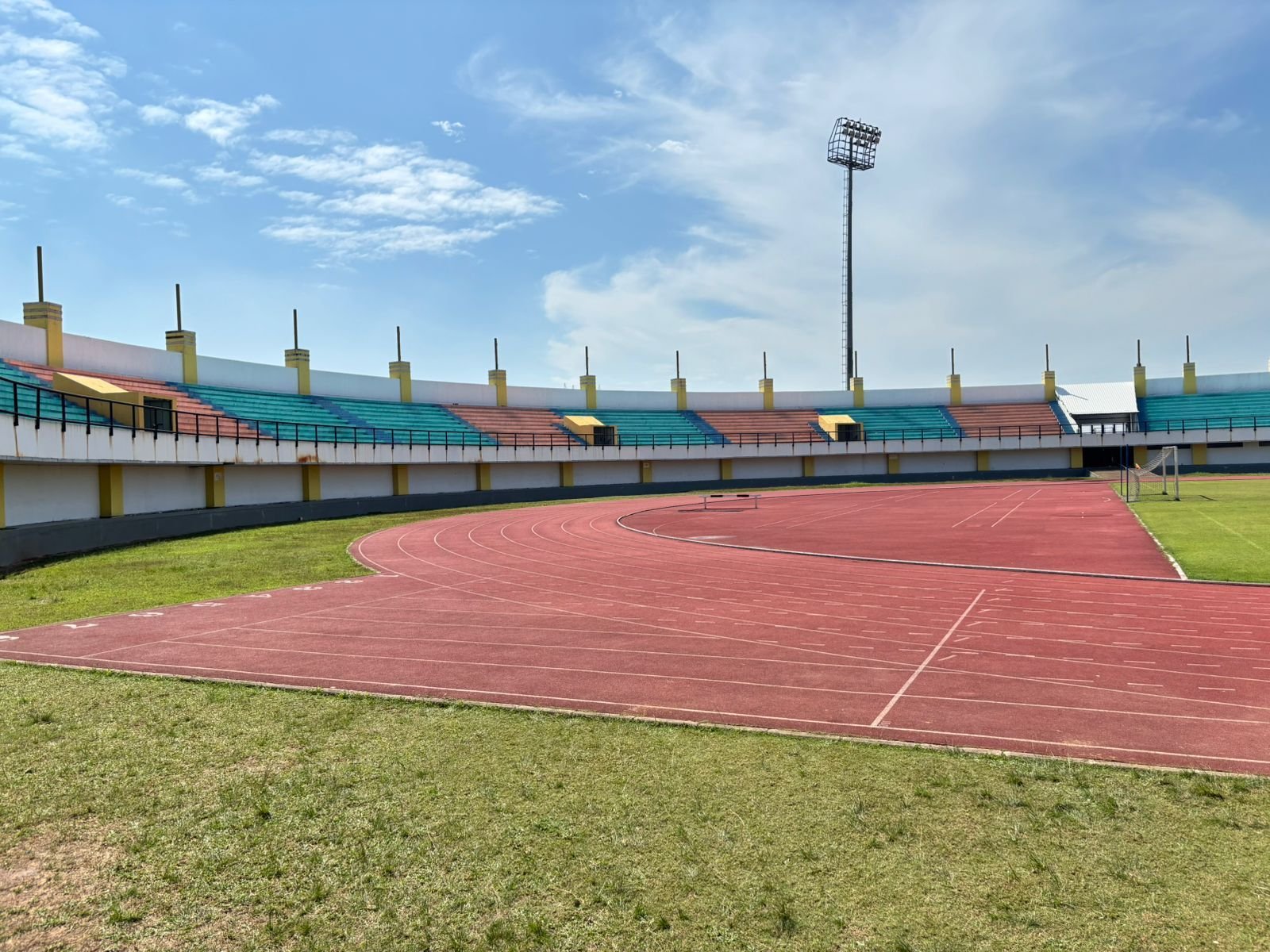 Stadion Geger Cilegon Butuh Perbaikan, Pemkot Siap Ajukan Bantuan ke Kemenpora RI 8 Stadion Geger Cilegon Butuh Perbaikan, Pemkot Siap Ajukan Bantuan ke Kemenpora RI
