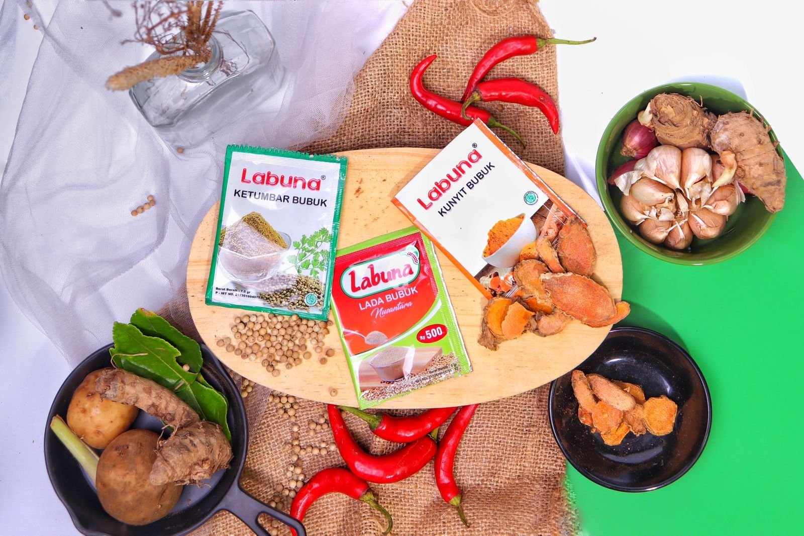 Didukung BRI, UMKM Labuna Bertransformasi Jadi Brand Rempah Nasional Berkelas Global 1 Didukung BRI, UMKM Labuna Bertransformasi Jadi Brand Rempah Nasional Berkelas Global