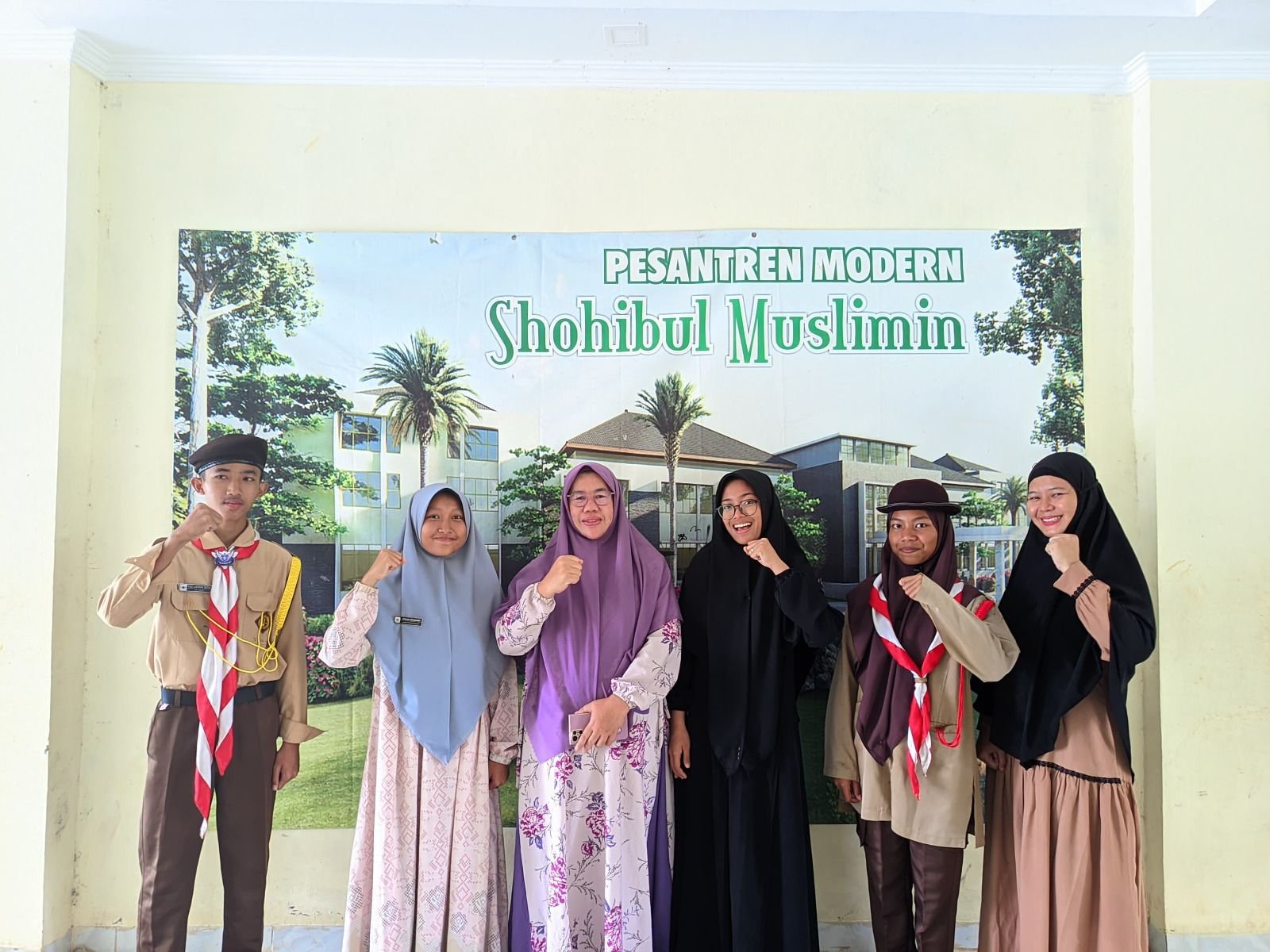 Bukan Hanya Cetak Tahfiz, SMP Shohibul Muslimin Tunjung Teja Bekali Siswa Bahasa Inggris dan Arab