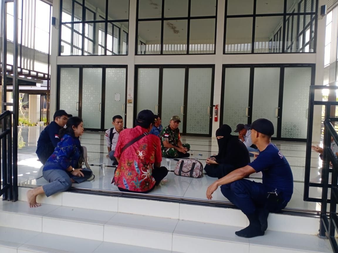 Hilang Tiga Bulan, Warga Kabupaten Serang Yang Punya Kelainan Mental Ditemukan di Kalimantan Barat 2 Hilang Tiga Bulan, Warga Kabupaten Serang Yang Punya Kelainan Mental Ditemukan di Kalimantan Barat