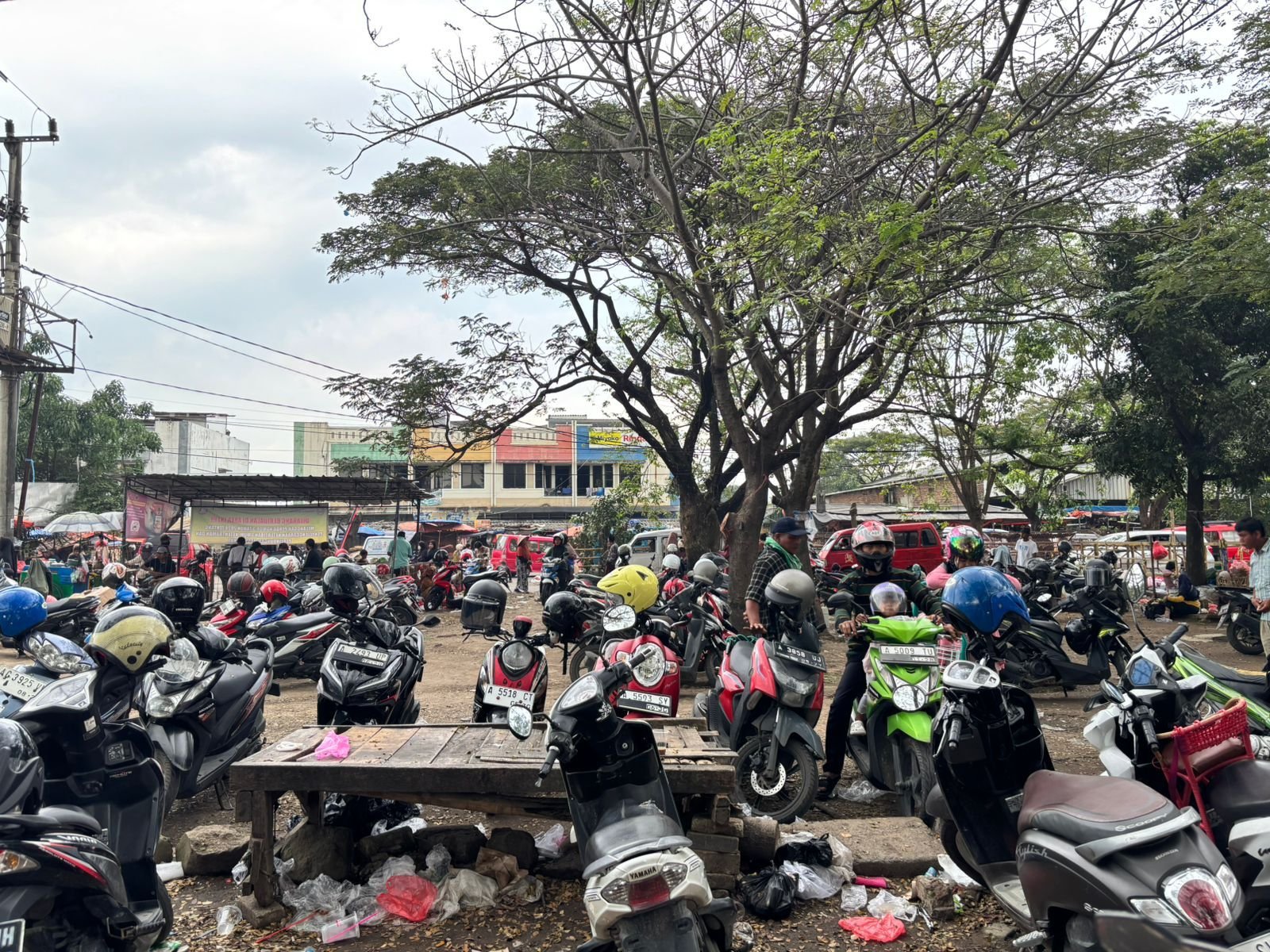Pemkot Cilegon Akan Lelang Pengelola Parkir di Pasar Kranggot Cilegon 2 Pemkot Cilegon Akan Lelang Pengelola Parkir di Pasar Kranggot Cilegon