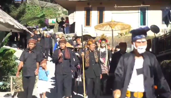 Jadi Simbol Kedaulatan Pangan, Kasepuhan Cisitu Rayakan Panen Berlimpah dengan Seren Taun 5 Jadi Simbol Kedaulatan Pangan, Kasepuhan Cisitu Rayakan Panen Berlimpah dengan Seren Taun