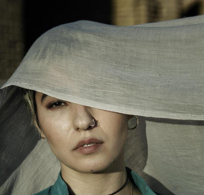 Apakah Tindik Wajah Dapat Memengaruhi Keabsahan Ibadah? Cek Jawabannya