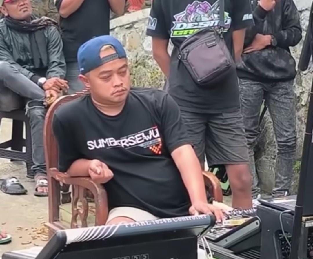 Siapa Thomas Alva Edi Sound Horeg? Rela Tidak Tidur Demi Beat Keras 2 Siapa Thomas Alva Edi Sound Horeg? Rela Tidak Tidur Demi Beat Keras