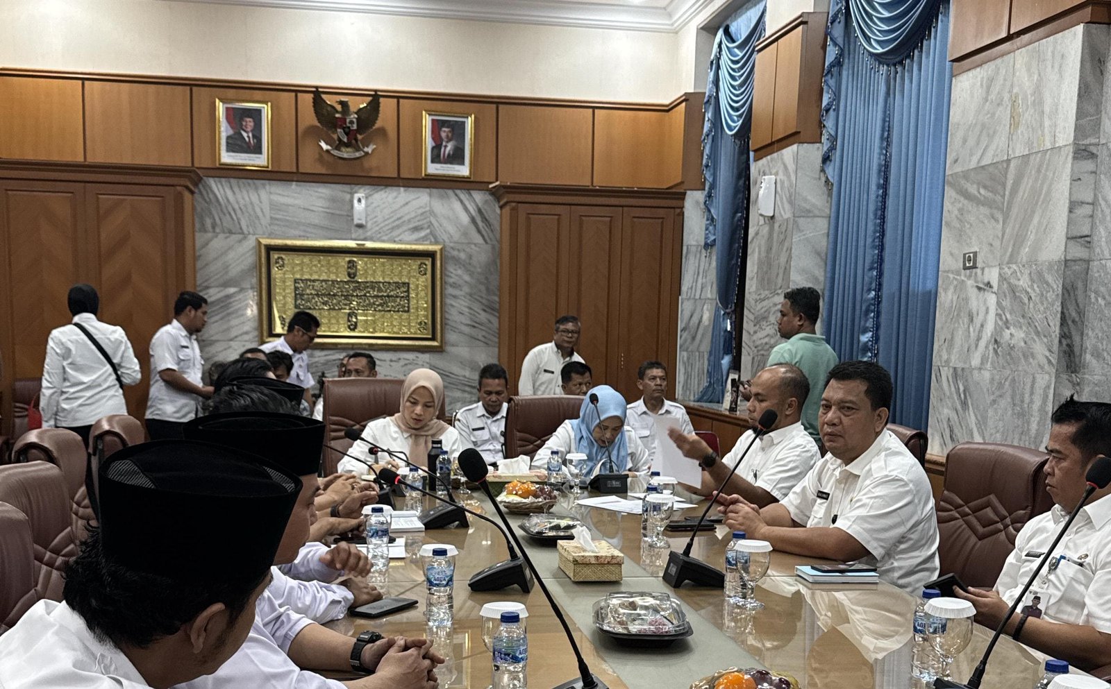 Honorer Kabupaten Serang Desak Bupati Zakiyah Angkat Sebagai PPPK Paruh Waktu 7 Honorer Kabupaten Serang Desak Bupati Zakiyah Angkat Sebagai PPPK Paruh Waktu