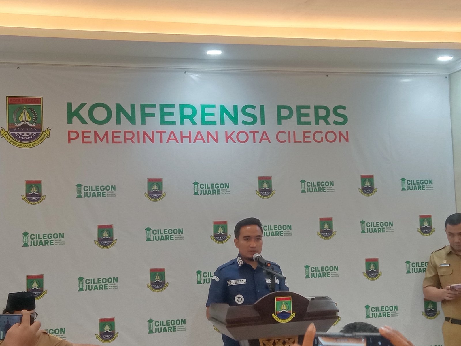 200 Personel Kepolisian Kawal Budaye Cilegon Fest and International Folk Arts 2025