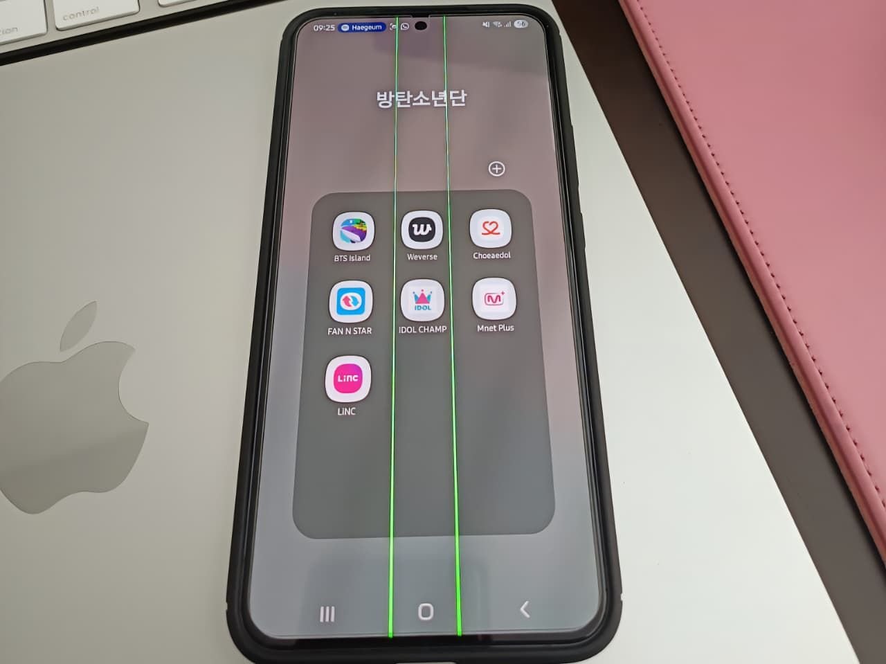 Biar AMOLED Awet, 7 Tips Ampuh Mencegah Burn-in Ponsel Agar Tetap Tajam dan Bebas Bayangan Permanen 1 Biar AMOLED Awet, 7 Tips Ampuh Mencegah Burn-in Ponsel Agar Tetap Tajam dan Bebas Bayangan Permanen