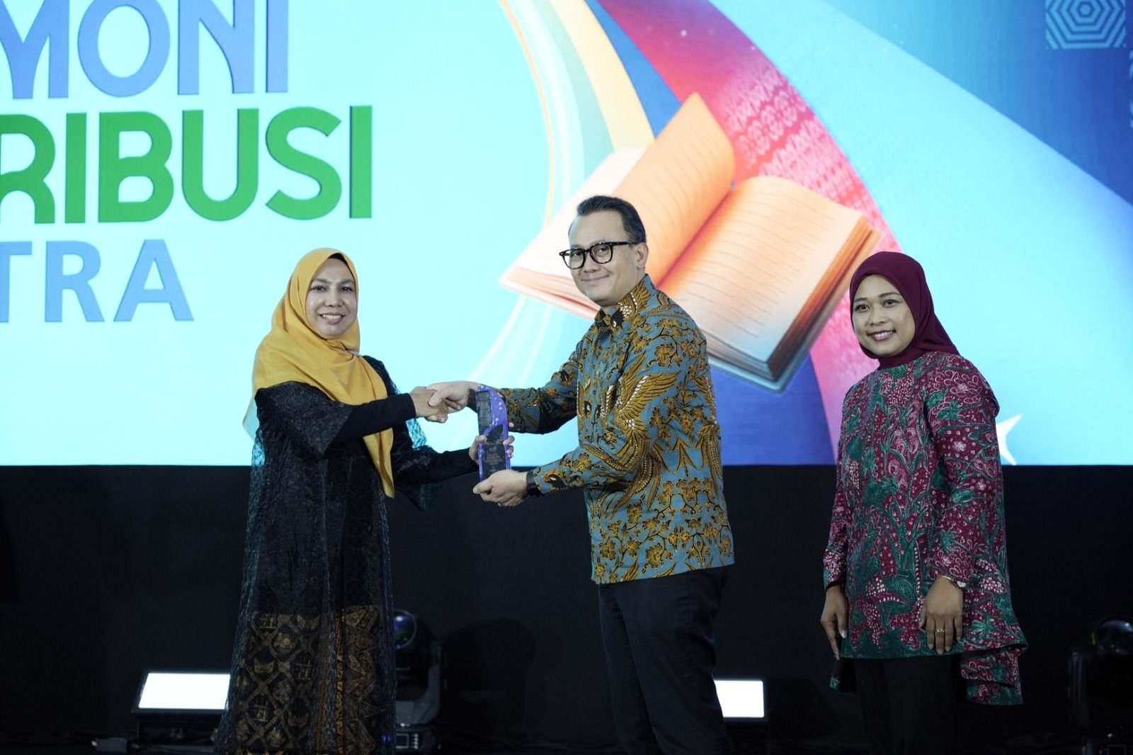 Keren! Ciptakan Aplikasi DEK META dan UNI LINA, Guru SMPIT Raudhatul Jannah Juara Tingkat Nasional