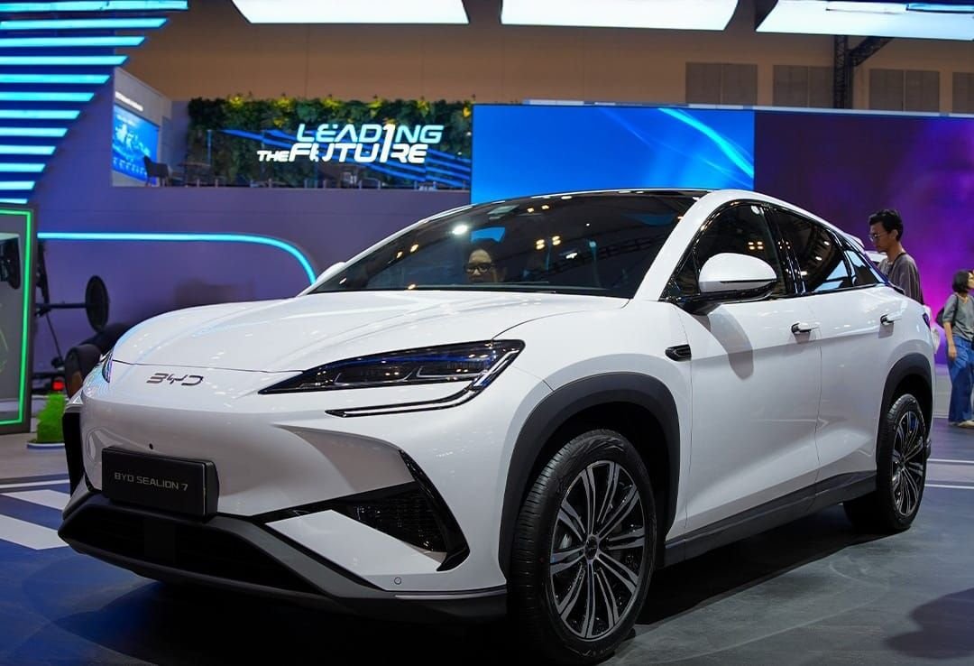 Penjualan BYD Sudah Tembus 22.000 Unit Hingga Juli 2025, 1 Model Mendominasi 1 Penjualan BYD Sudah Tembus 22.000 Unit Hingga Juli 2025, 1 Model Mendominasi