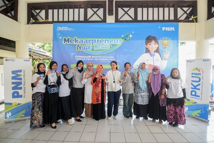 Lewat Mekaarpreneur, PNM Buktikan Komitmen Dukung UMKM Ultra Mikro Naik Kelas di Jawa Barat 3 Lewat Mekaarpreneur, PNM Buktikan Komitmen Dukung UMKM Ultra Mikro Naik Kelas di Jawa Barat
