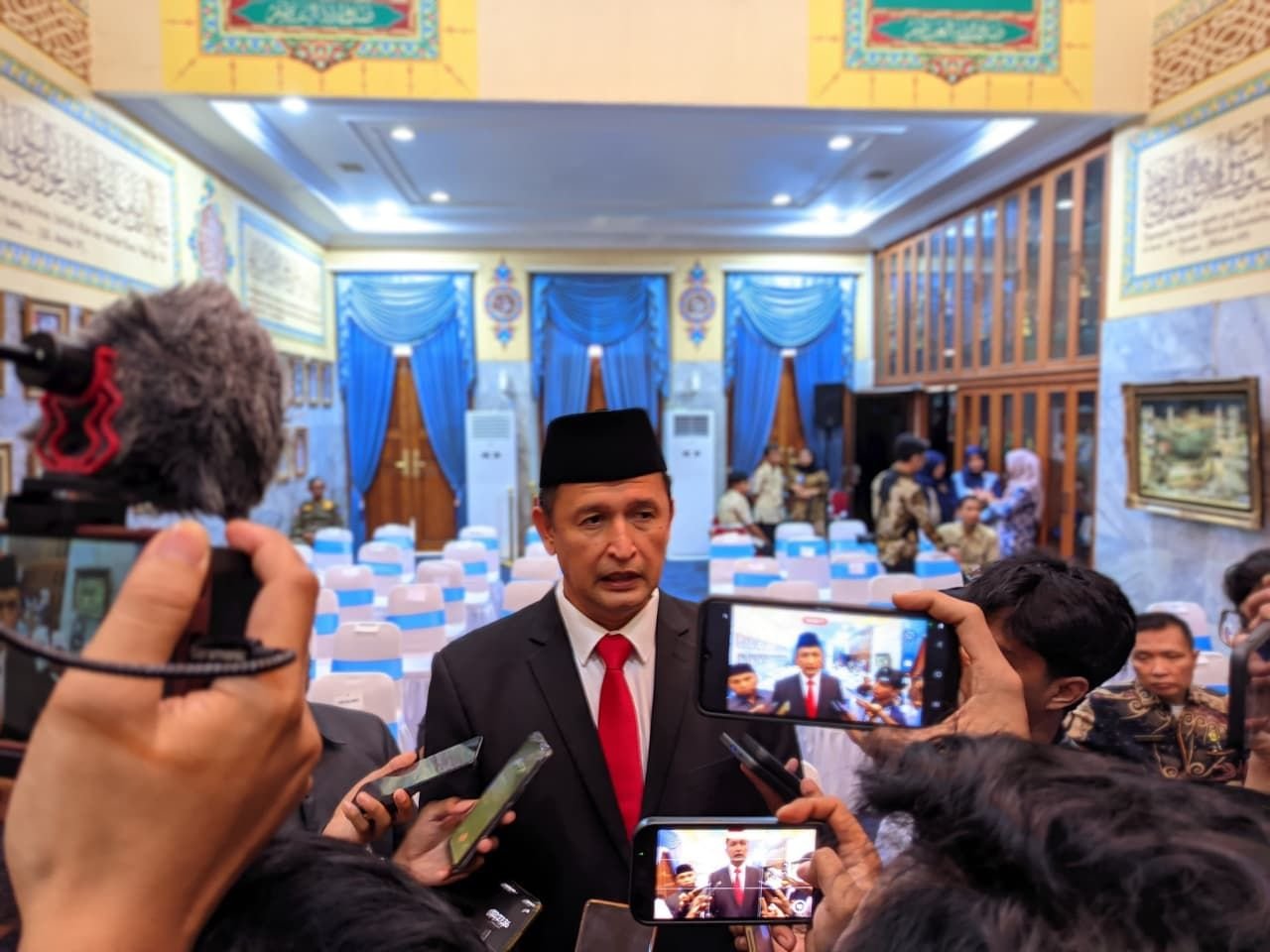 Penataan Birokrasi Jadi Tugas Zaldi Dhuhana Usai Dilantik Jadi Sekda Kabupaten Serang 1 Penataan Birokrasi Jadi Tugas Zaldi Dhuhana Usai Dilantik Jadi Sekda Kabupaten Serang