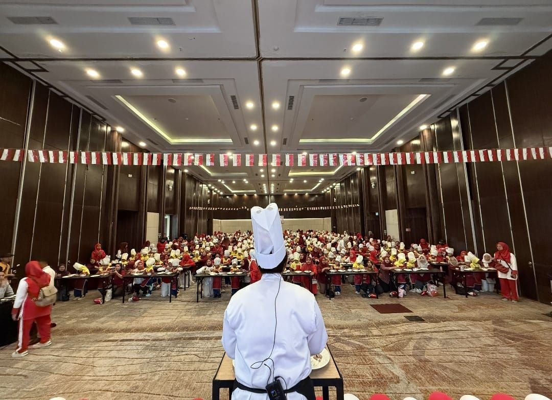 300 Anak Ikuti Kids Cooking Class di Swiss Belinn Modern Cikande
