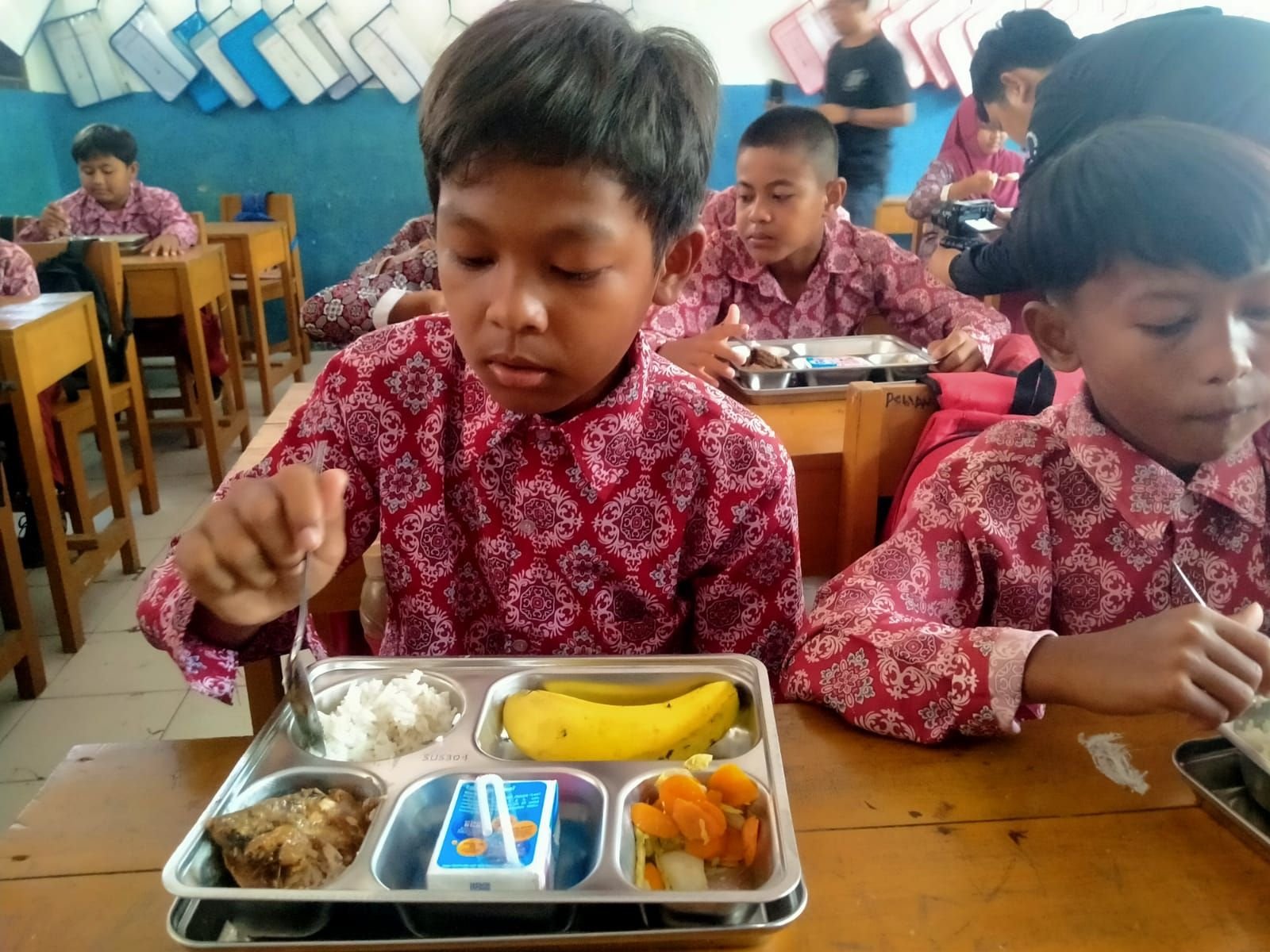 Produksi GKP Lebak Capai 662 Ton per Tahun, Hasbi Mau Suplai Beras untuk MBG dari Petani Lokal 1 Produksi GKP Lebak Capai 662 Ton per Tahun, Hasbi Mau Suplai Beras untuk MBG dari Petani Lokal