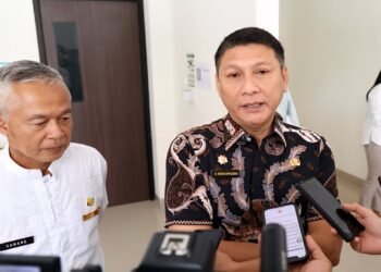 Medsos Jadi Bilik Aduan, Sekda Banten Minta Nakes Lebih Ramah 2 Nakes