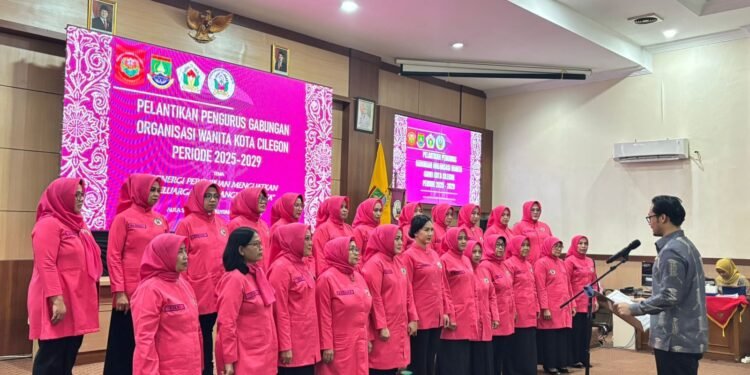 Dilantik jadi Ketua GOW Cilegon, Istri Wakil Walikota Cilegon Fokuskan Perempuan dan Anak 1 GOW