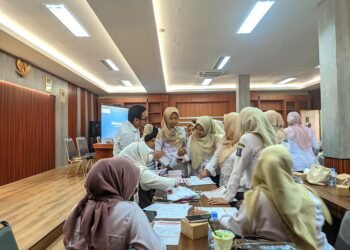 Payroll Bakal Dipindah, Puluhan PPPK Tenaga Kesehatan Pemkab Serang Mendadak Buka Rekening Bank Banten 2 PPPK