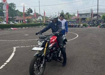 Karyawan Astra Tol Tangerang Merak Belajar Safety Riding Bareng Honda Banten 2 safety riding