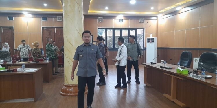 3 Daerah di Banten Ambil Utang, Demi Penuhi Janji Politik 1 3 daerah di Banten ambil utang