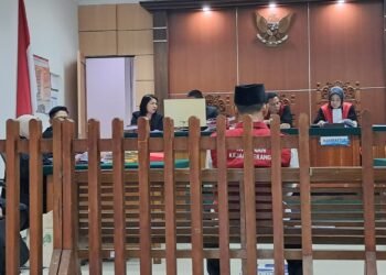 Ketua LSM di Serang didakwa peras perusahaan