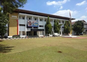 Sekolah kedinasan