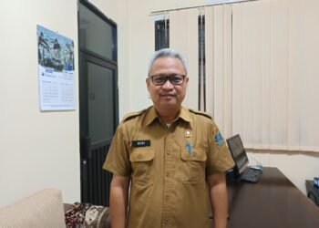 Pelaksana tugas (Plt) Kepala Bidang Akuntansi BPKAD Kabupaten Serang Beni Rahmatullah saat ditemui di ruang kerjanya, Selasa 9 September 2025.