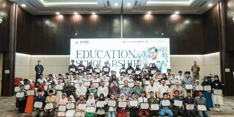 90 Warga Banten Terima Beasiswa dari Yayasan Sangik 1 Yayasan Sangik