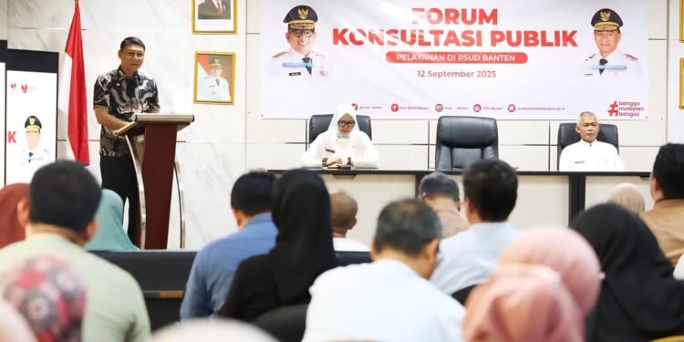 Bisa Jadi Obat Pertama, Sekda Banten Ingatkan Tenaga Medis Tak Boleh Cemberut 1 tenaga medis