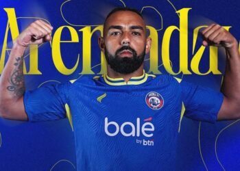 Arema FC vs Dewa United