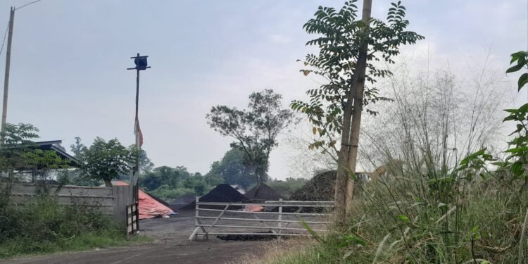 Stockpile batu bara Toyomerto