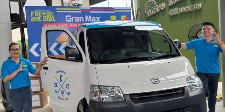 Daihatsu Luncurkan Gran Max Blind Van 1.5, Kendaraan Niaga dengan Transmisi Otomatis 1 Kendaraan Niaga