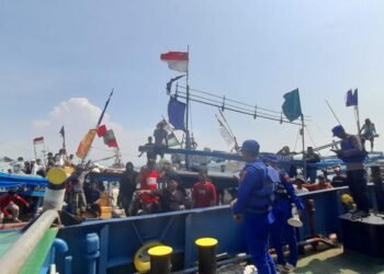 Kantor Syahbandar Labuan Didemo, Nelayan Minta Transparansi Kasus Hukum Kecelakaan Laut 5 Labuan