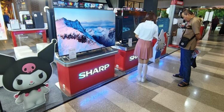 Sharp Perkuat Segmen Pasar Keluarga Lewat Kampanye Karakter Ikonik Lucu 1 Sharp perkuar segmen pasar keluarga