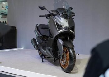 XMAX Connected TechMAX