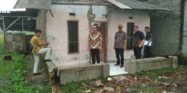 Pemkab Serang Bangun Tiga Rumah Rusak di Tunjung Teja yang Diterjang Puting Beliung 1 Pemkab Serang