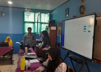 148 Sekolah Dasar di Pandeglang Terima Bantuan Smart Televisi 1 sekolah dasar