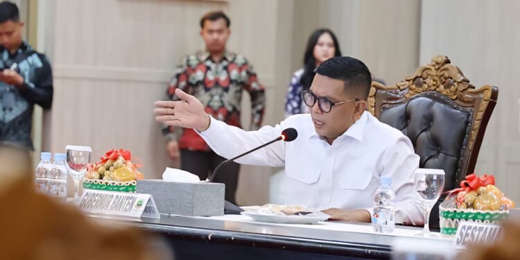 Didesak DPRD, Andra Soni Pastikan Tukin ASN Pemprov Banten Dipotong Otomatis 1 tukin