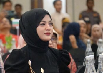 Alfi Rizki Aghnia Istri Walikota Cilegon, Fashion Mirip Gen Z Tapi Aktif Bersosial 1 Alfi Rizki Aghnia