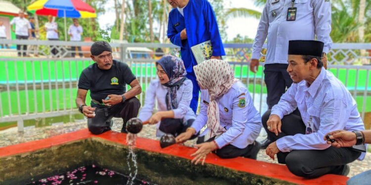 Uniknya Desa Wisata Sumur Kenclong, Dipercaya Bisa Bikin Awet Muda 1 Desa Wisata Sumur Kenclong