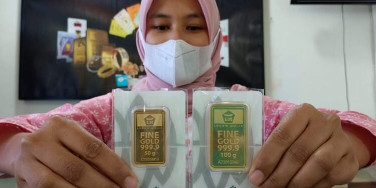 Harga Emas Melaju Tak Terbendung, Nyaris Sentuh Rp2,5 Juta Per Gram 1 HARGA EMAS