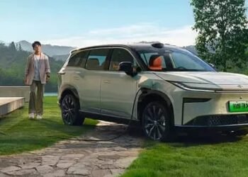 Luncurkan Sedan Listrik bZ7, Toyota Gandeng Huawei dan Xiaomi 8 bZ7