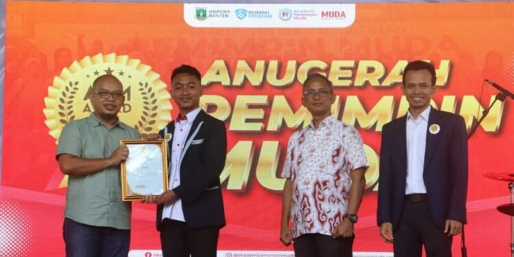 Ilham mahsiswa UIN SMH Banten