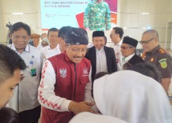 Mensos Saifullah Yusuf Tegaskan Jangan Ada Siswa Titipan di Sekolah Rakyat 1 Mensos Saifullah Yusuf