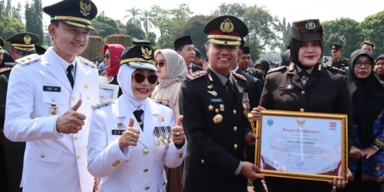 Polres Pandeglang Luncurkan Program Urus SKCK Bisa Diantar ke Rumah Lewat Delivery 1 SKCK