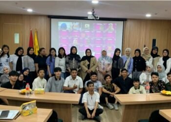 Universitas Esa Unggul